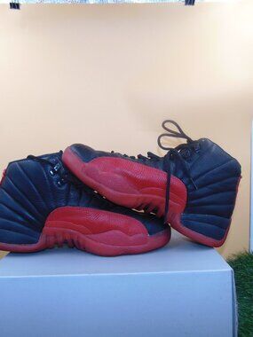 Vintage 1997 Air Jordan 12 OG Flu Game Men's Size 10.5 Original 130690-061